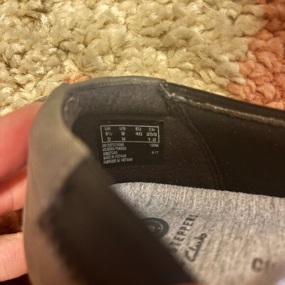 Clarks Cloudsteppers Shoes Women's 9M Dash Gray Slip On Caddell Dash Wedge Pump - Picture 5 of 5